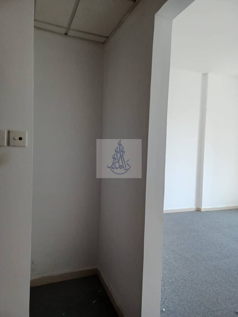 3 6d7baf69-caad-4d3d-90bf-852499e5a080. jpg