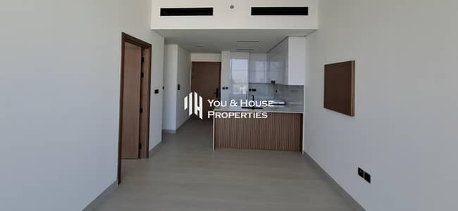 I Smart Home 1BHK I Fitted Kitchen I On High Floor I
