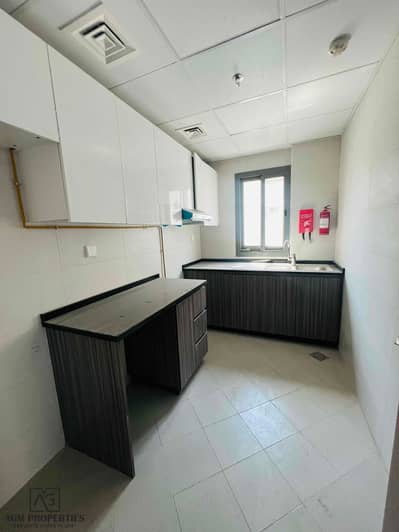 Brand New  Stunning Layout  closed  Family