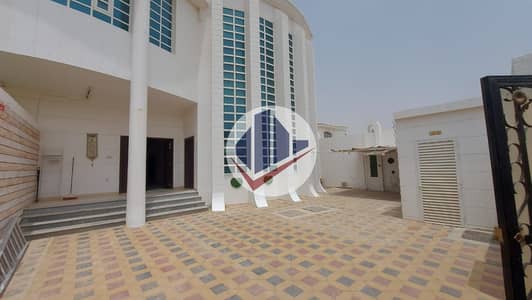 4 Bedroom Villa for Rent in Al Bateen, Al Ain - WhatsApp Image 2025-06-30 at 6.40. 36 PM. jpeg
