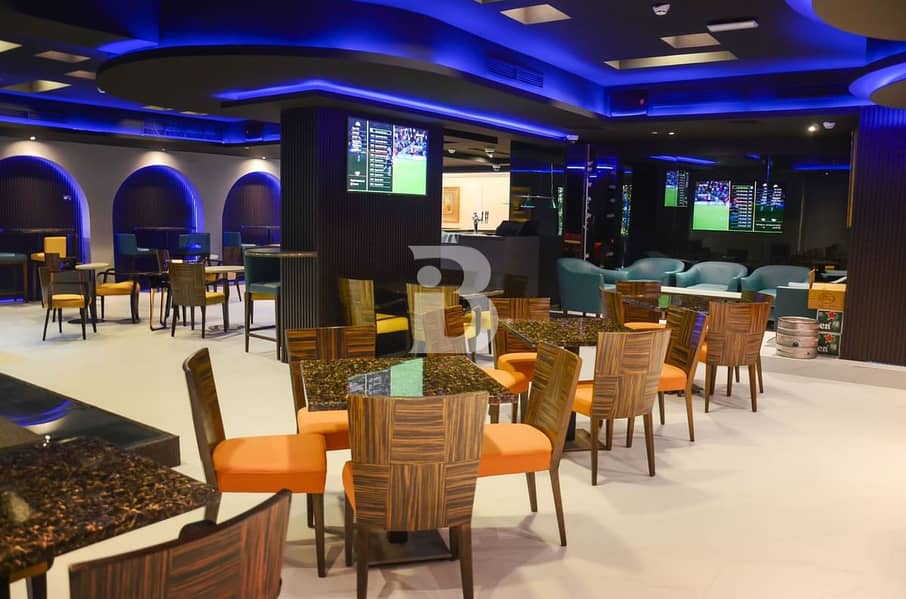 位于迪拉区，阿尔里加，迪拜河卡尔顿酒店 的商铺 799999 AED - 12091805