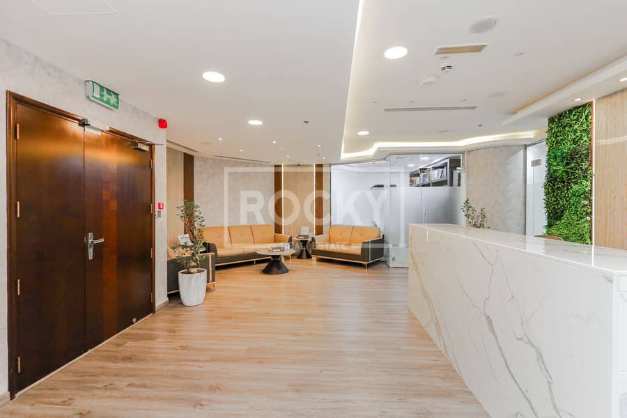 High Floor | Community View | 3 Parking