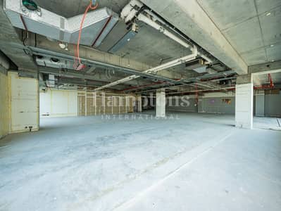 Office for Rent in Sheikh Zayed Road, Dubai - SZR Road | Shell And Core | Near Metro