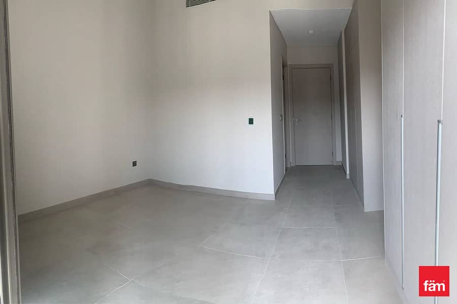 Modern 2BR Townhouse | Prime MBR City Location