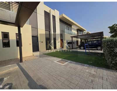 3 Bedroom Villa for Rent in DAMAC Hills, Dubai - bb710be0-b63e-4752-86ae-f2b8d2d5809f. jfif. jpg