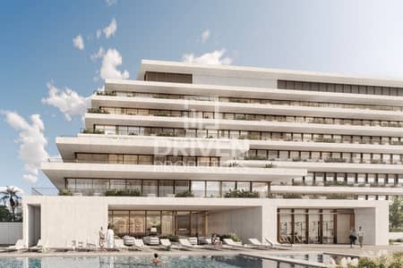 2 Bedroom Flat for Sale in Jumeirah, Dubai - Motivated | Close to Handover | Corner Layout