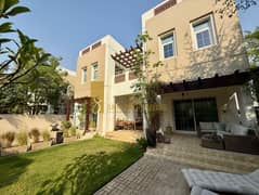 فیلا في راحات،مدن 3 غرف 299998 درهم - 12094375