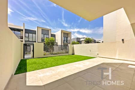 3 Bedroom Townhouse for Rent in The Valley by Emaar, Dubai - Close to Pool | Large Layout | Landscaped