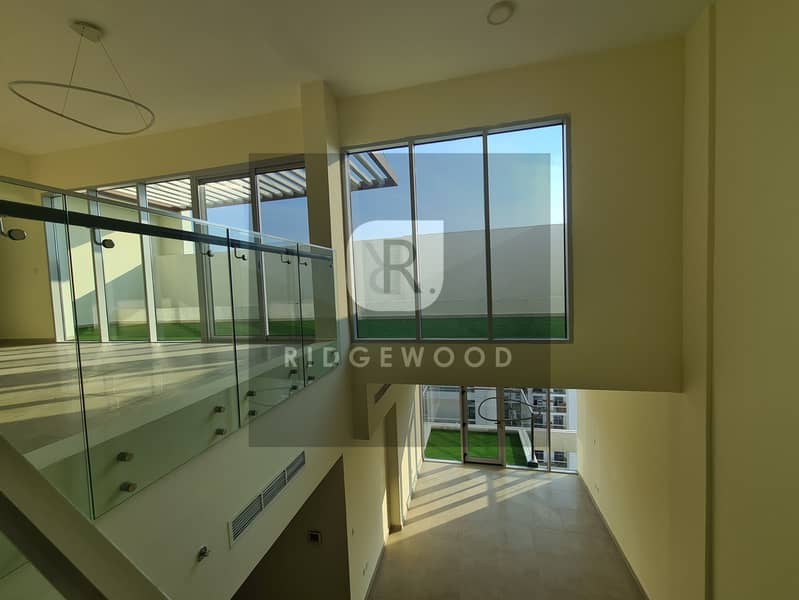 8 RIDGEWOOD REAL ESTATE 007 (20). jpg