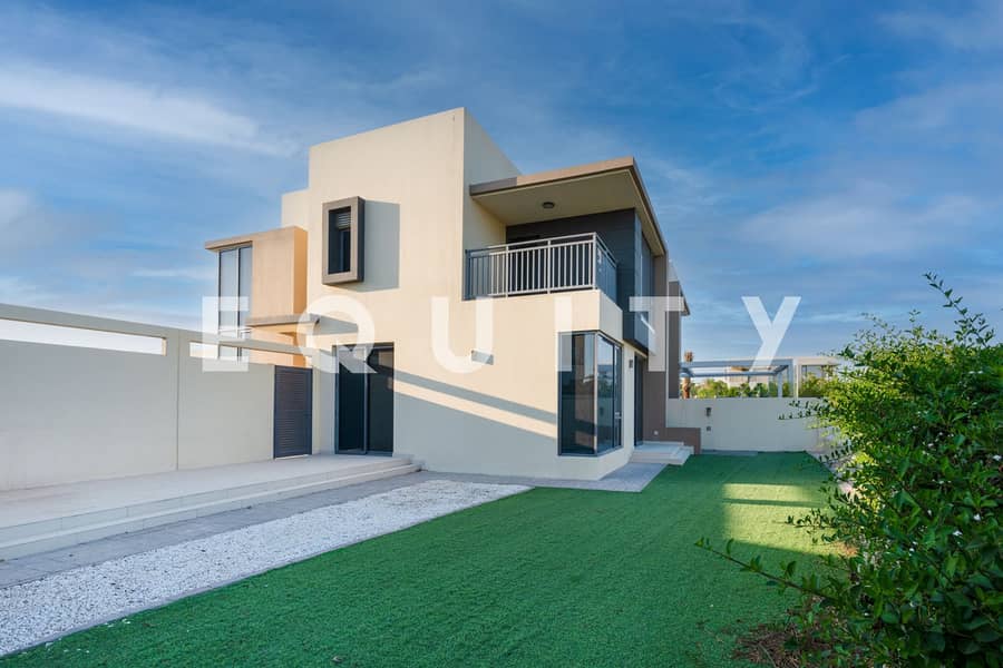 Vacant On Transfer | Large Plot Size | Corner Unit