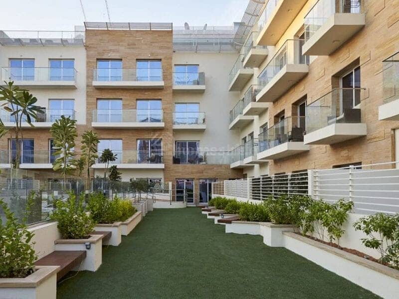 Best deal | 561K for a Studio| Pool | Best deal | 561K for a Studio| Pool |
