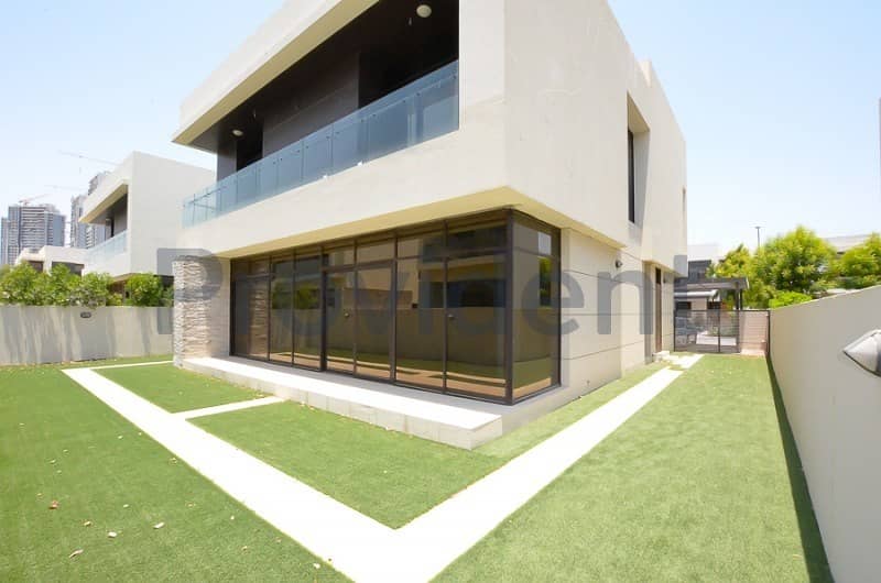 Motivated Seller|Landscaped|Type V4|5 Beds Motivated Seller|Landscaped|Type V4|5 Beds