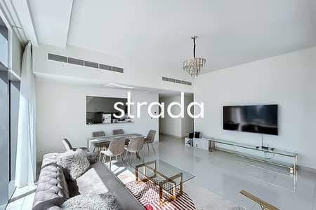 2 Bedroom Flat for Rent in Downtown Dubai, Dubai - Low Floor | Corner View | August 1t