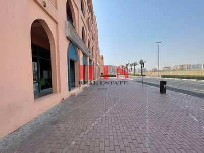 Shop for Rent in International City, Dubai - 02. jpg