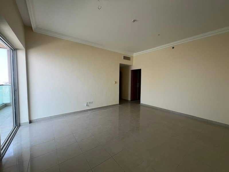 9 65bec307-ac8d-4559-8827-63b8037cd72b. jpg