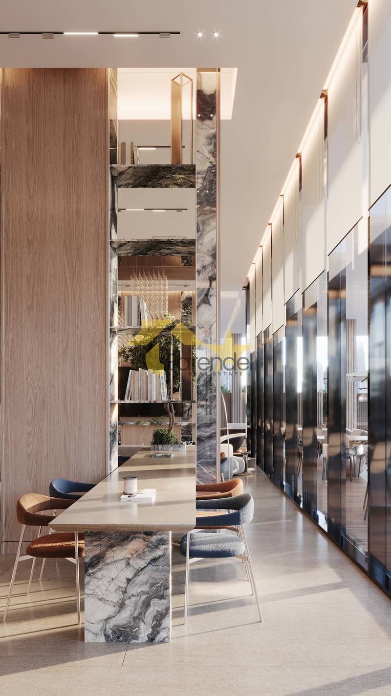 7 UNO-Vertical-Lounge 1. jpg
