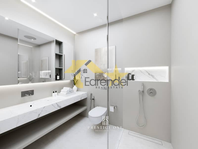 16 Bathroom. jpg