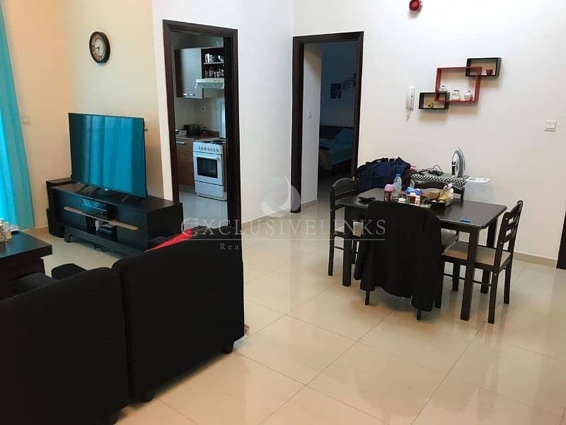 Spacious 1 bedroom | Sea View | Mid Floor Spacious 1 bedroom | Sea View | Mid Floor