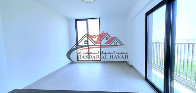 Modern 1-Bedroom with Spacious Balcony  Closed Kitchen
