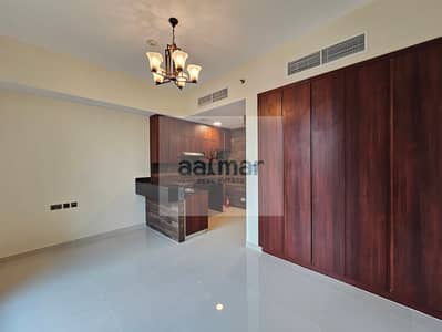 Studio for Rent in Bur Dubai, Dubai - 20250701_173811. jpg