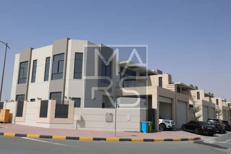 4 Bedroom Townhouse for Sale in Tilal City, Sharjah - 02. JPG
