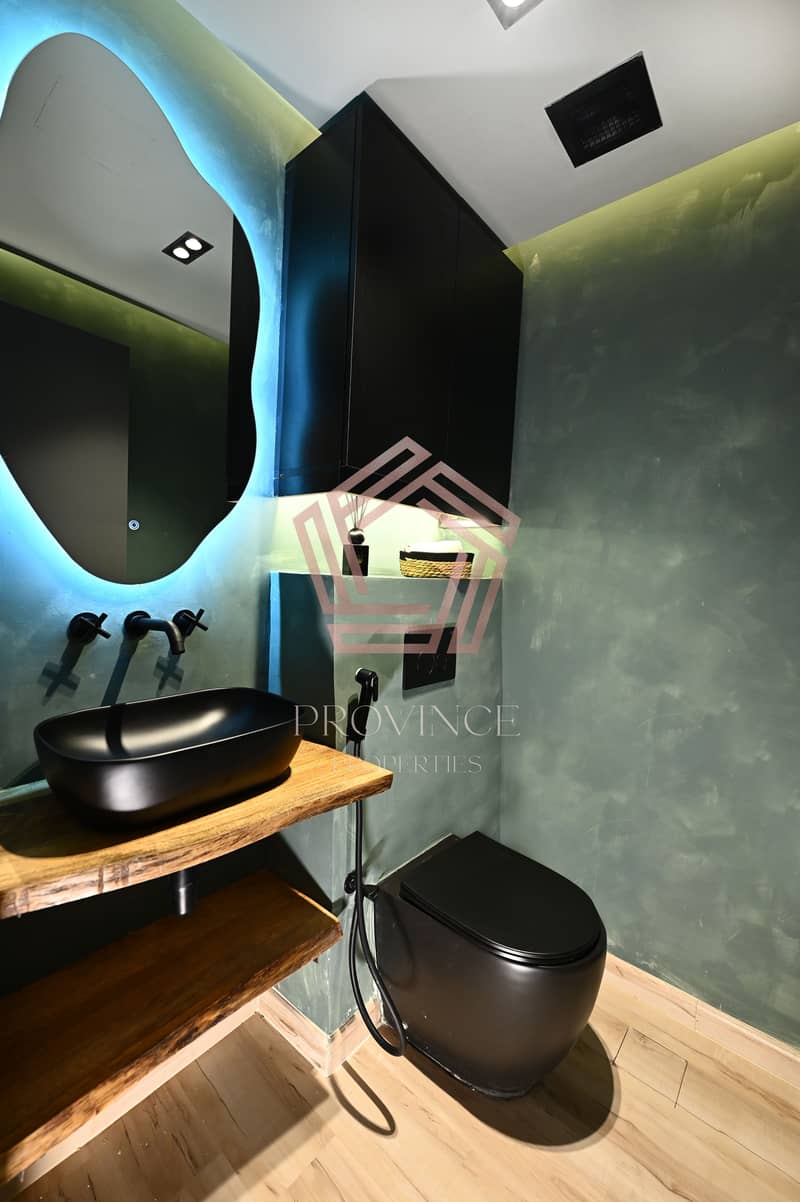11 Amwaj 4 (10). jpg