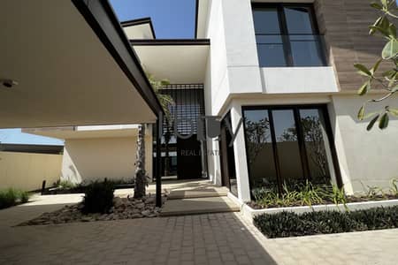5 Bedroom Villa for Sale in Saadiyat Island, Abu Dhabi - Corner Unit| Close To Park | Light Finishing | POD