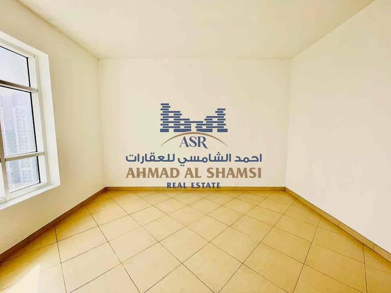 10 e48a5eb5-186f-46a1-897f-08a24d9a36a5. jpg