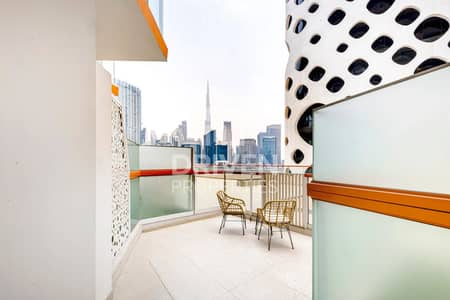 Studio for Sale in Business Bay, Dubai - Burj Khalifa and Canal Views | Huge Terrace