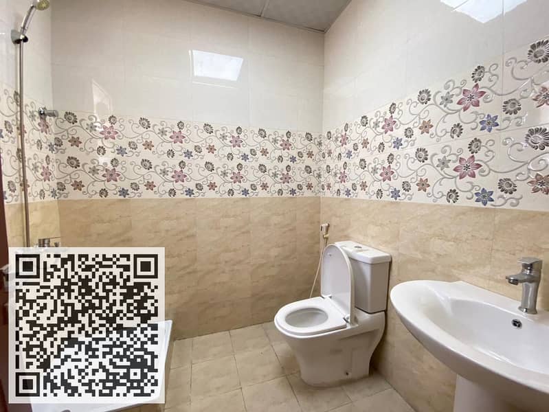 10 e17c78bd-a782-4406-b32a-6b9988227a9c. jpg