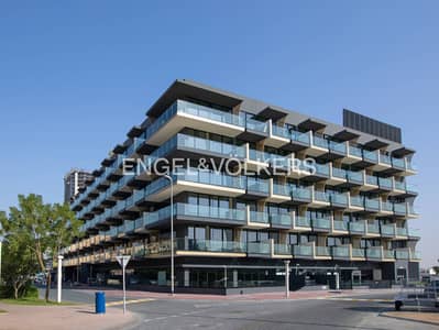 1 Bedroom Flat for Rent in Jumeirah Village Circle (JVC), Dubai - Unfurnished | Bright Layout | Appliances Option