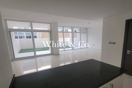 3 Bedroom Townhouse for Rent in DAMAC Hills 2 (Akoya by DAMAC), Dubai - Ready to Move in | Townhouse | 4 Cheques