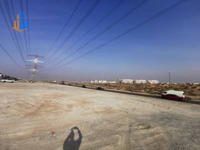 مکتب  للبيع في الرحمانية، الشارقة - photo_5989946002037131486_y. jpg