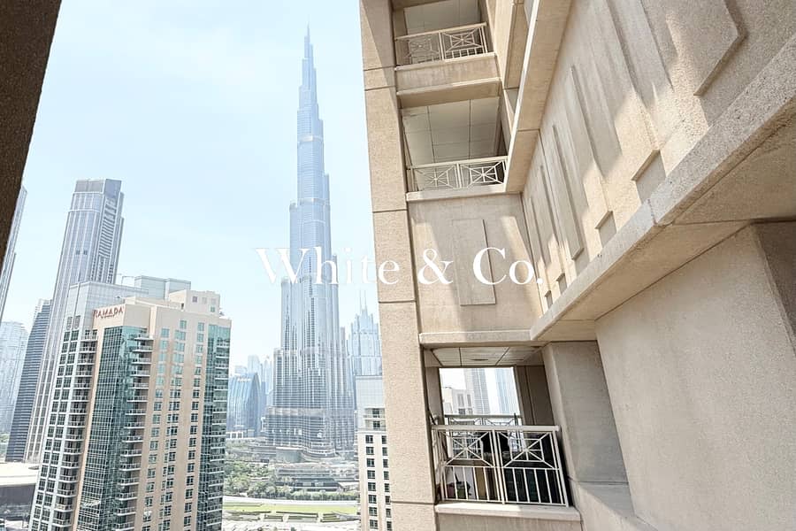 Burj Khalifa Views | Downtown | Balcony