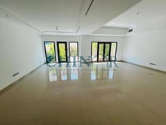 VILLA | 3 BEDROOMS + MAID & LAUNDRY ROOM| BACKYARD | 2 PAYMENT | CALL US TODAY!