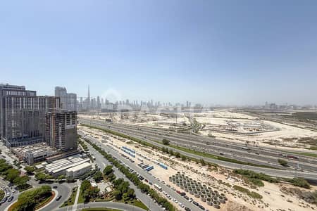 2 Bedroom Flat for Rent in Sobha Hartland, Dubai - Downtown View | High Floor | Unfurnished