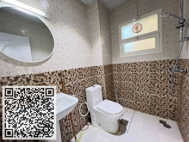 10 5e30db7d-c495-4c83-bf7c-b6b0335e2c50. jpg