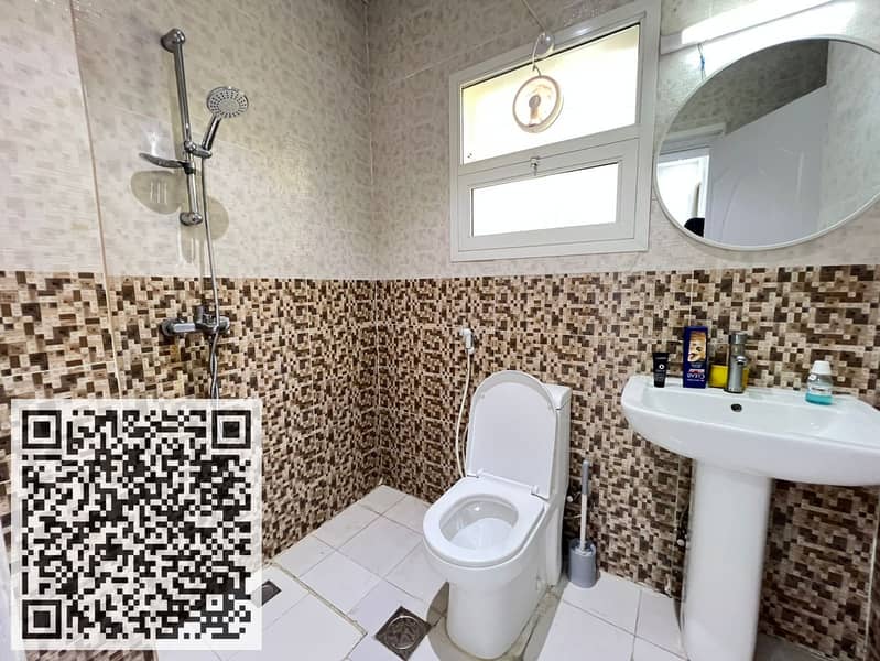 11 24a6adce-4cff-4daf-bbe4-6ce764fbba19. jpg