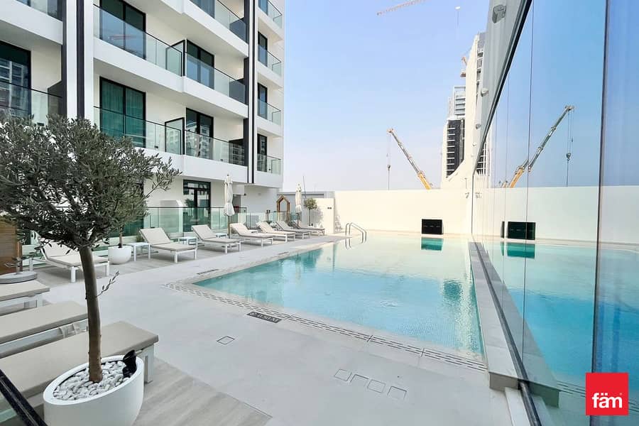 位于朱美拉环形村(JVC)，JVC第16区，杰哈恩5号楼 1 卧室的公寓 85000 AED - 12099431
