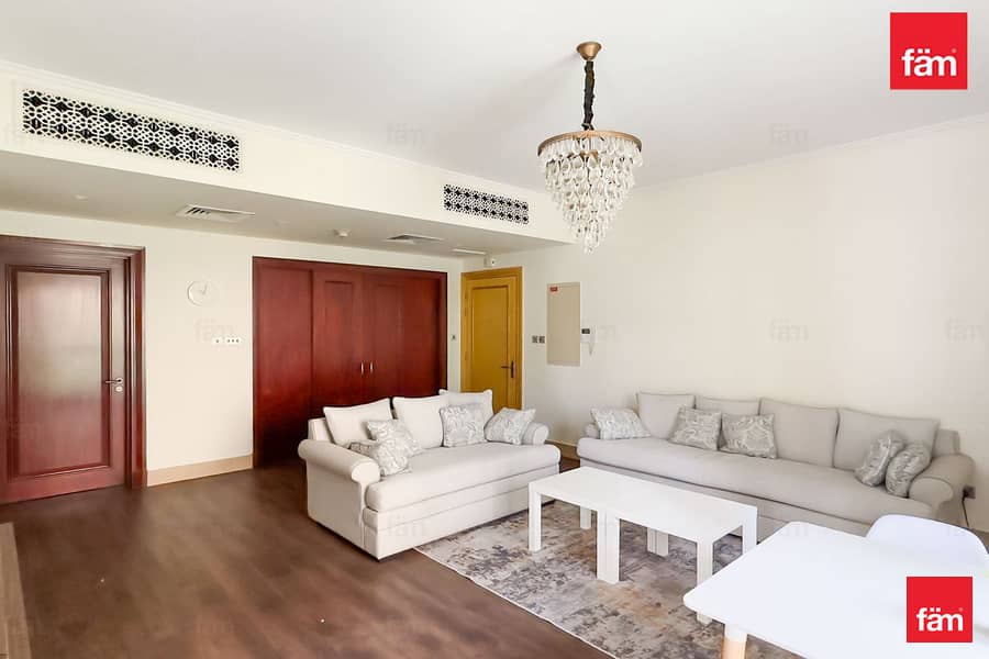 Community | Quiet | Furnished | Pet friendly