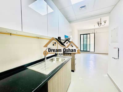 Studio for Rent in International City, Dubai - IMG_3865. jpg