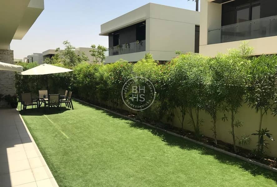 Immaculate 5 Bedrooms in Damac Hills l Landscaped