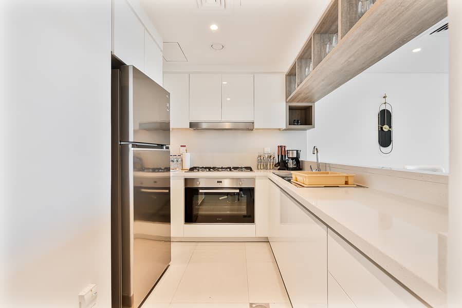 4 Full Kitchen (10). jpeg