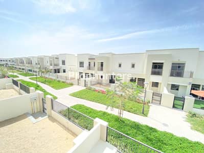 3 Bedroom Townhouse for Sale in Town Square, Dubai - Green Belt -Close to Pool | 3 BR +Maids Landscaped