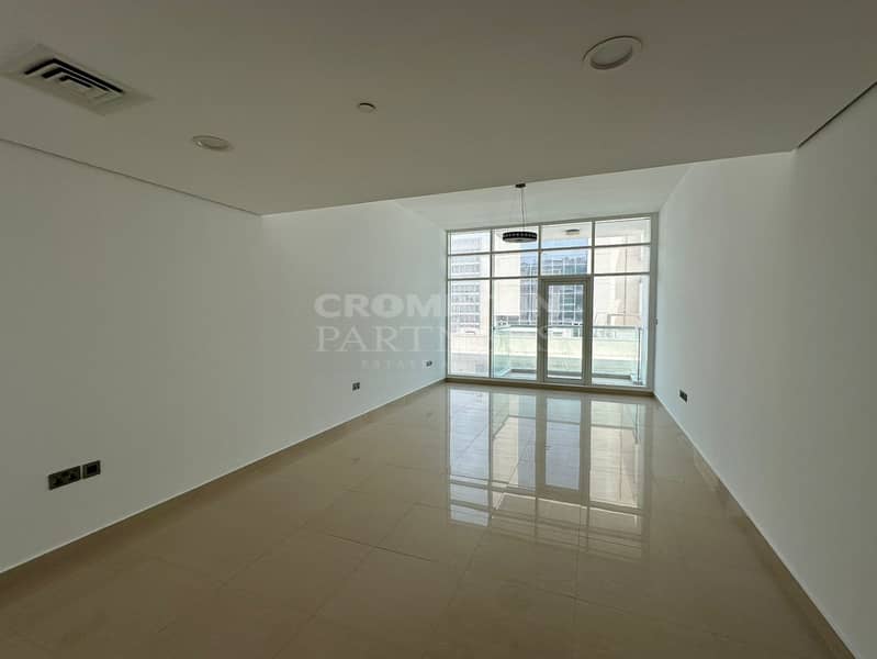 Vacant | Balcony | Modern and Bright | Call Now