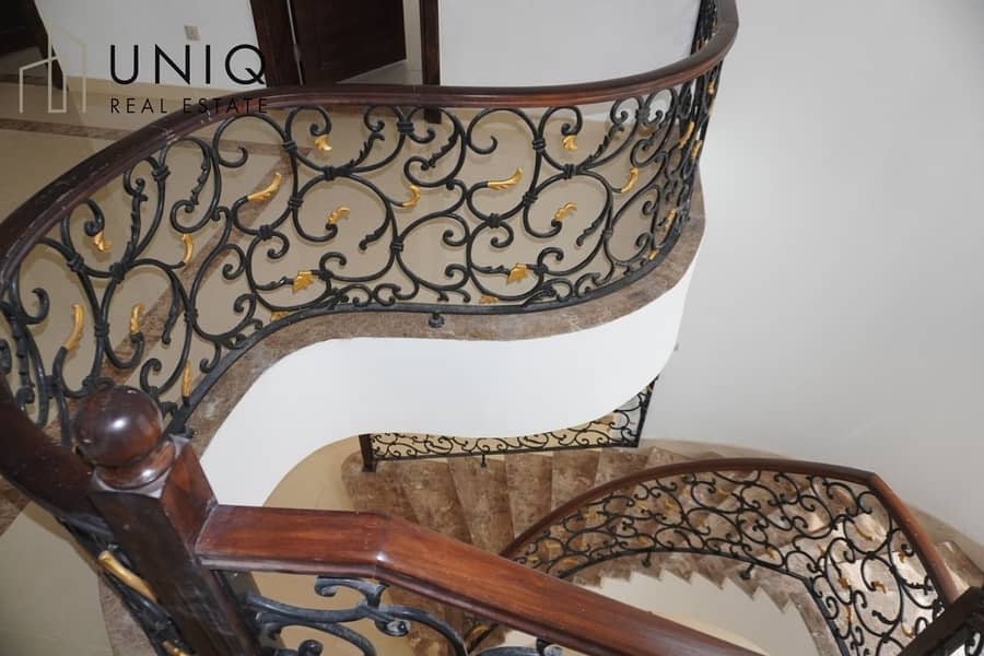 6 Stairs 1. jpeg