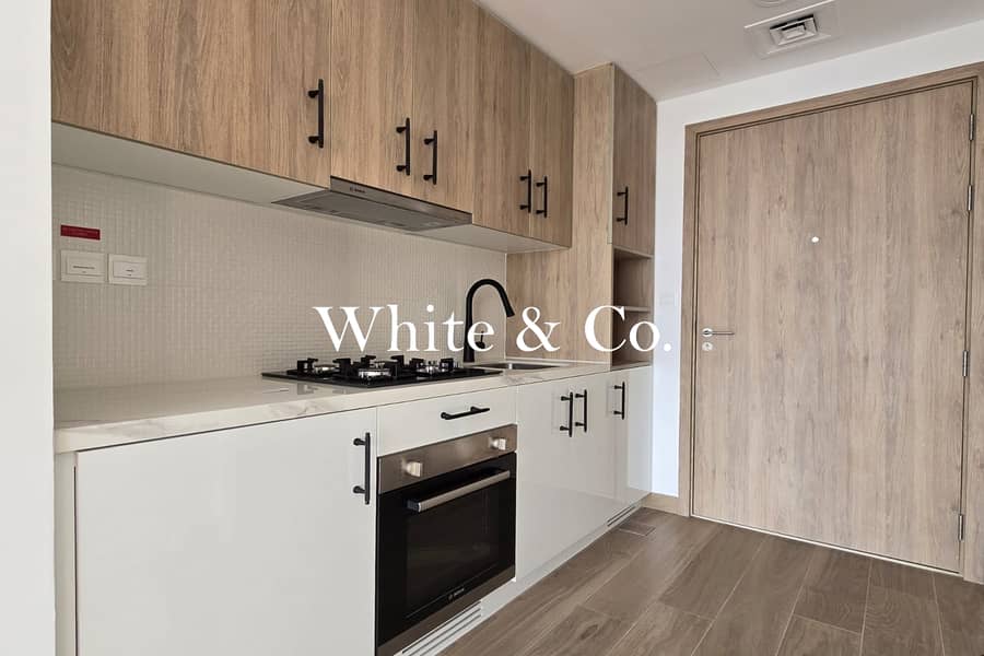 Brand New | Low Floor | Bosch Appliances Brand New | Low Floor | Bosch Appliances