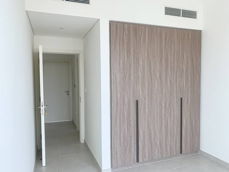 13 Brand_New___Park_View___3BR__Maids-16. jpg
