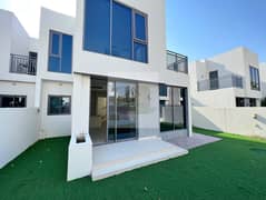 4 BR with Plus || Single Row || Close to Gym and Pool