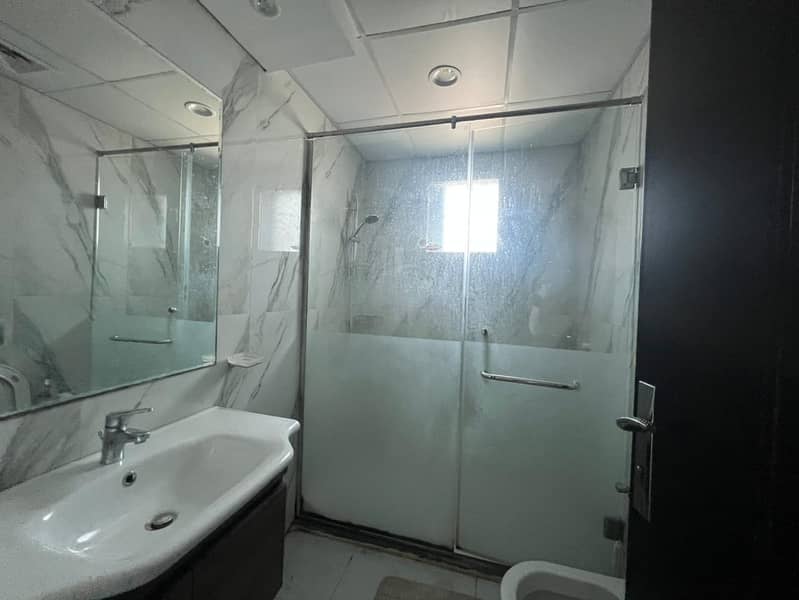 19 aed43c64-e326-4fcd-b50a-4b6f376fb9fb. jpg